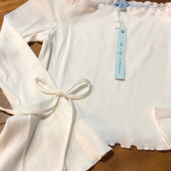 OFF SHOULDER BARDOT CROP TOP - Picture 3 of 8